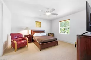 576 96th Ave N, Naples, FL 34108 - Photo 37