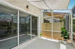 1104 Oxford Ln, Naples, FL 34105 - Photo 25