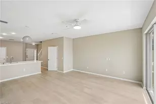 1104 Oxford Ln, Naples, FL 34105 - Photo 7