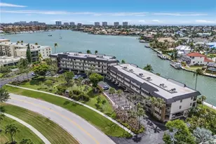 848 W Elkcam Cir, Marco Island, FL 34145 - Photo 21