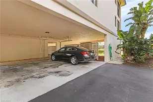848 W Elkcam Cir, Marco Island, FL 34145 - Photo 19