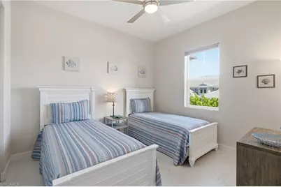 238 Indies Dr E #201, Naples, FL 34114 - Photo 15