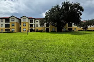 11530 Villa Grand, Fort Myers, FL 33913 - Photo 9