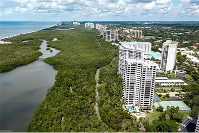 5555 Heron Point Drive #101, Naples, FL 34108 - Photo 5