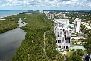 5555 Heron Point Dr, Naples, FL 34108 - Photo 5