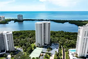 5555 Heron Point Dr, Naples, FL 34108 - Photo 3