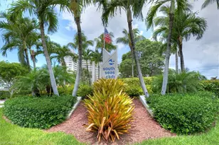 380 Seaview Ct, Marco Island, FL 34145 - Photo 27