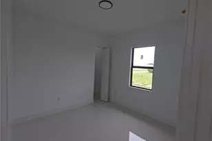 2423 NW 6th St, Cape Coral, FL 33993 - Photo 15