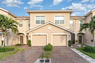 2740 Blossom Wy, Naples, FL 34120 - Photo 1
