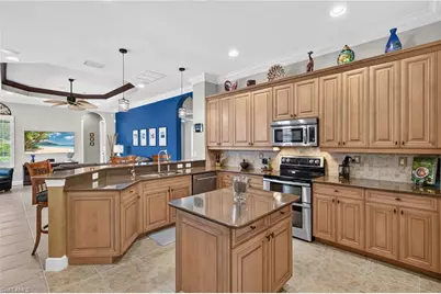 10897 Stonington Ave, Fort Myers, FL 33913 - Photo 7