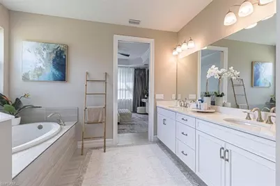 18750 Lake Hammock Dr, Naples, FL 34114 - Photo 17