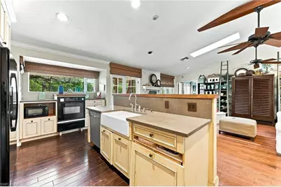 5247 Cherry Wood Dr, Naples, FL 34119 - Photo 19