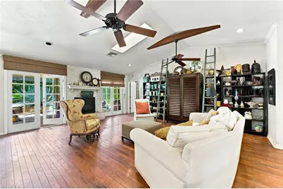 5247 Cherry Wood Dr, Naples, FL 34119 - Photo 11