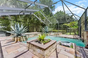 5247 Cherry Wood Dr, Naples, FL 34119 - Photo 9