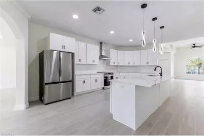 16451 Wildcat Dr, Fort Myers, FL 33913 - Photo 9