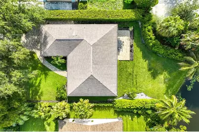 1073 N Alhambra Cir, Naples, FL 34103 - Photo 45