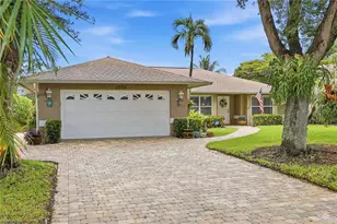 1073 N Alhambra Cir, Naples, FL 34103 - Photo 1
