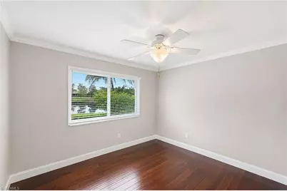 1073 N Alhambra Cir, Naples, FL 34103 - Photo 37