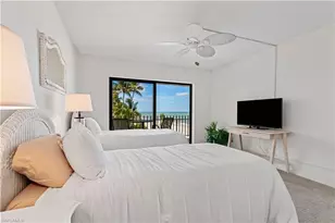 3399 Gulf Shore Blvd N, Naples, FL 34103 - Photo 25