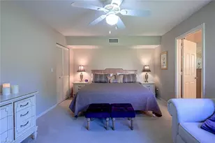 583 Beachwalk Cir, Naples, FL 34108 - Photo 21
