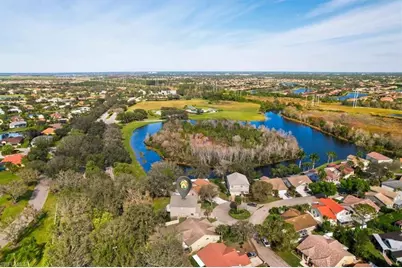12341 Eagle Pointe Cir, Fort Myers, FL 33913 - Photo 47