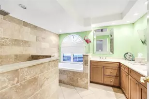 6515 Valen Way, Naples, FL 34108 - Photo 9