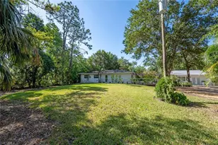 5940 English Oaks Ln, Naples, FL 34119 - Photo 13