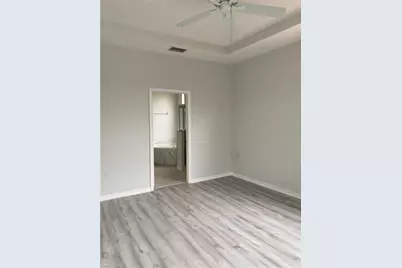 7541 Bristol Cir, Naples, FL 34120 - Photo 9