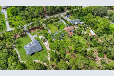 2071 20th Ave NE, Naples, FL 34120 - Photo 35