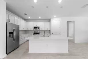 2049 Terreno Blvd, Naples, FL 34120 - Photo 11