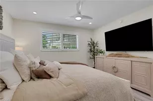 2500 Gulf Shore Blvd N, Naples, FL 34103 - Photo 19