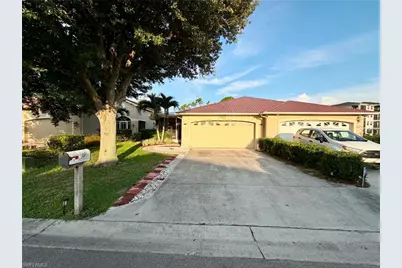 9052 Leatherwood Loop, Lehigh Acres, FL 33936 - Photo 27