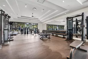 285 Grande Way, Naples, FL 34110 - Photo 31