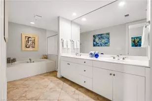 285 Grande Way, Naples, FL 34110 - Photo 15
