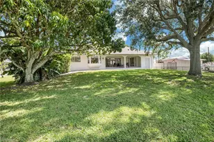 1285 Driftwood Dr, North Fort Myers, FL 33903 - Photo 23