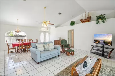 1285 Driftwood Dr, North Fort Myers, FL 33903 - Photo 5