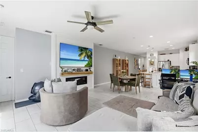 8932 Madrid Cir, Naples, FL 34104 - Photo 9
