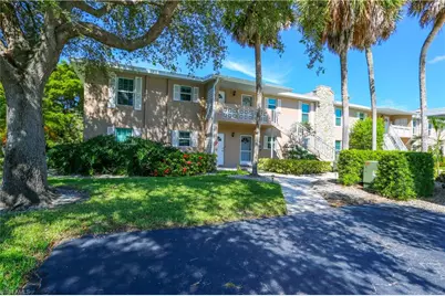 221 Cypress Way E #201, Naples, FL 34110 - Photo 23