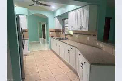3302 SE 11th Ave, Cape Coral, FL 33904 - Photo 5