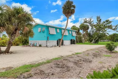 226 Connecticut St, Fort Myers Beach, FL 33931 - Photo 37