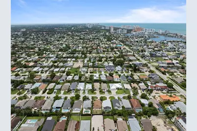 538 104th Ave N, Naples, FL 34108 - Photo 43