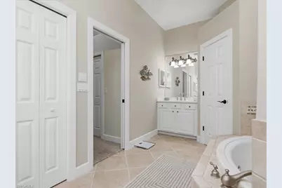6591 Sable Ridge Ln, Naples, FL 34109 - Photo 23