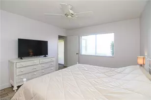 7794 Emerald Cir, Naples, FL 34109 - Photo 39