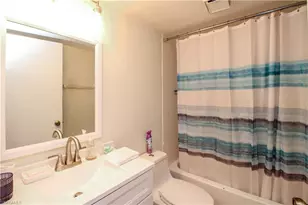 7794 Emerald Cir, Naples, FL 34109 - Photo 33