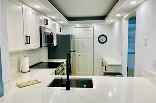 601 Seaview Ct, Marco Island, FL 34145 - Photo 3