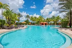 9397 Pocida Ct, Naples, FL 34119 - Photo 9