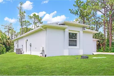 578 Woodview Dr, Lehigh Acres, FL 33972 - Photo 3