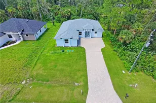578 Woodview Dr, Lehigh Acres, FL 33972 - Photo 41