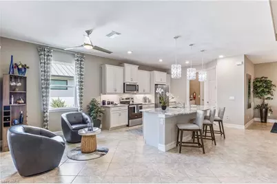 856 NE 6th Ave, Cape Coral, FL 33909 - Photo 11