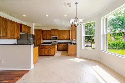 10310 Carolina Willow Dr, Fort Myers, FL 33913 - Photo 9